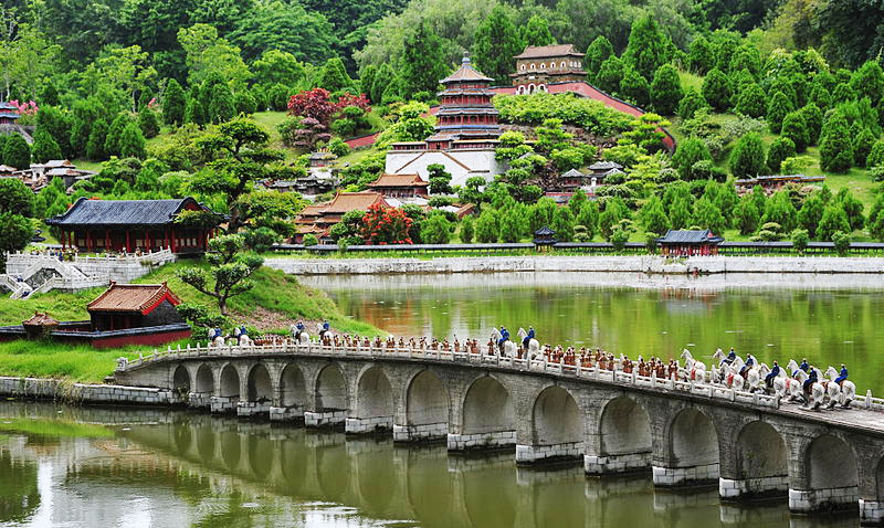 CHƯƠNG TRÌNH HONGKONG – THÂM QUYẾN TRUNG HOA CẨM TÚ – QUẢNG CHÂU BAY  VIETNAM AIRLINES