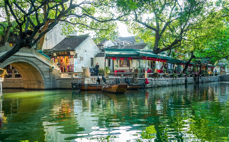 Khám Phá Giang Nam Diễm Lệ: Tour Thượng Hải - Tô Châu - Hàng Châu - Bộc Viện Cổ Trấn Khám Phá Giang Nam Diễm Lệ: Tour Thượng Hải - Tô Châu - Hàng Châu - Bộc Viện Cổ Trấn