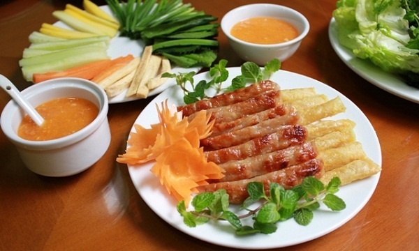 nem-nuong-ninh-hoa-nha-trang