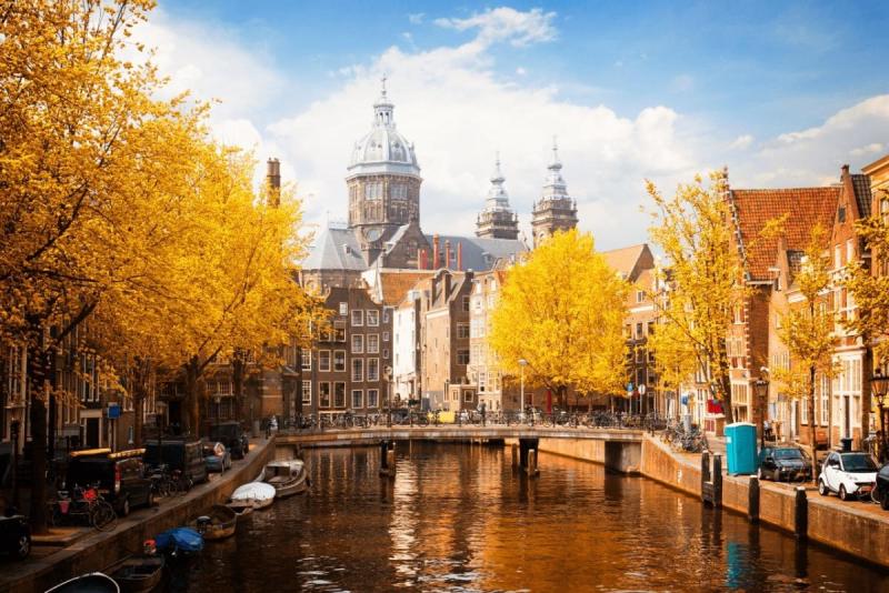 Thành phố kênh đào Amsterdam mùa thu - Hoàng Việt Travel