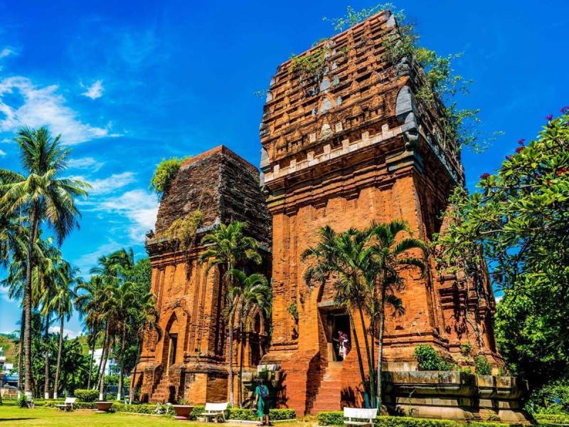 Tháp đôi Quy Nhơn - Điểm đến Quy Nhơn