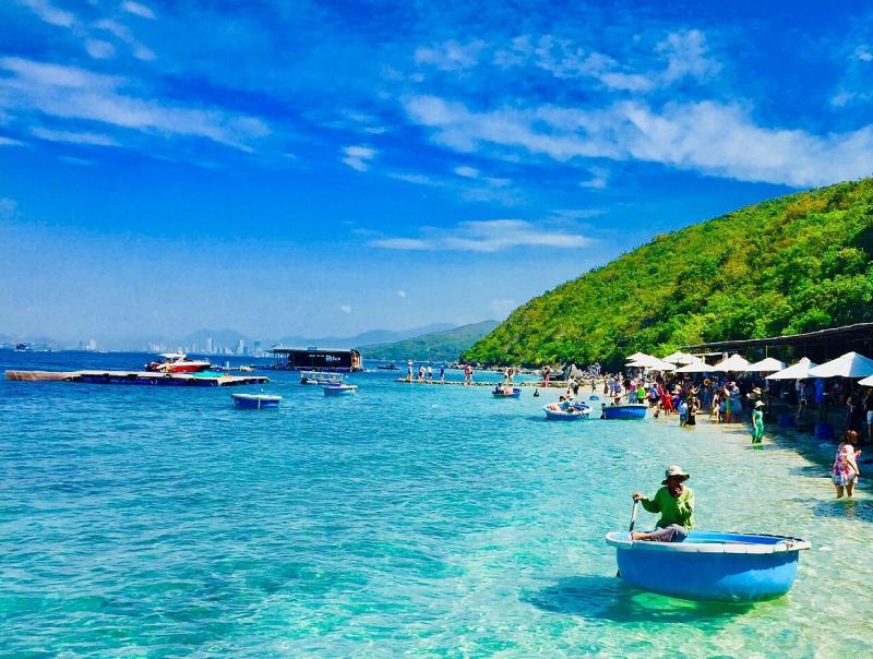 Bãi Tranh Nha Trang - Điểm nghỉ dưỡng hàng đầu tại Nha Trang