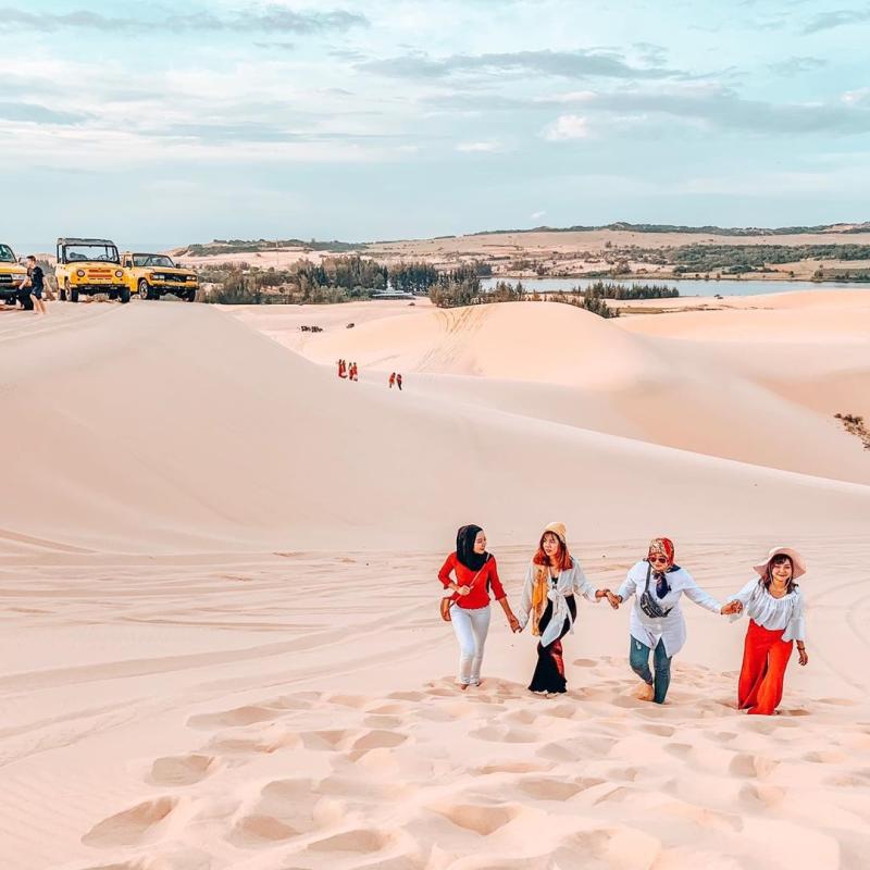 Bàu Sen Bàu Trắng - Tiểu Sa mạc đẹp số 1 Mũi Né - Như Sahara