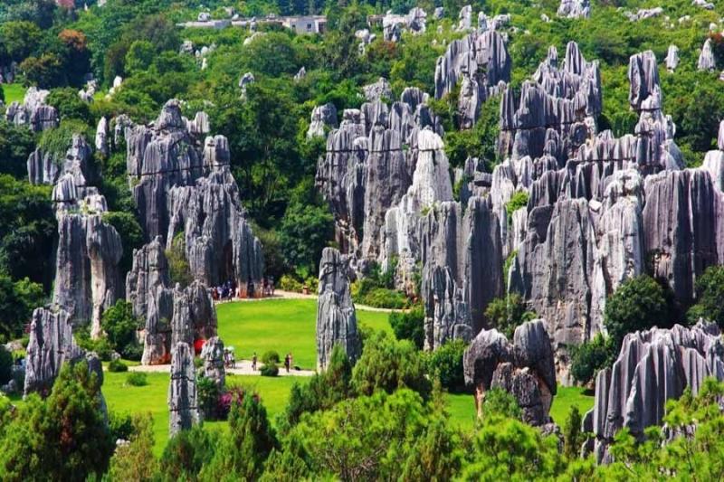 Rừng Đá Thạch Lâm - Rừng đá 270 triệu năm tuổi tại Vân Nam