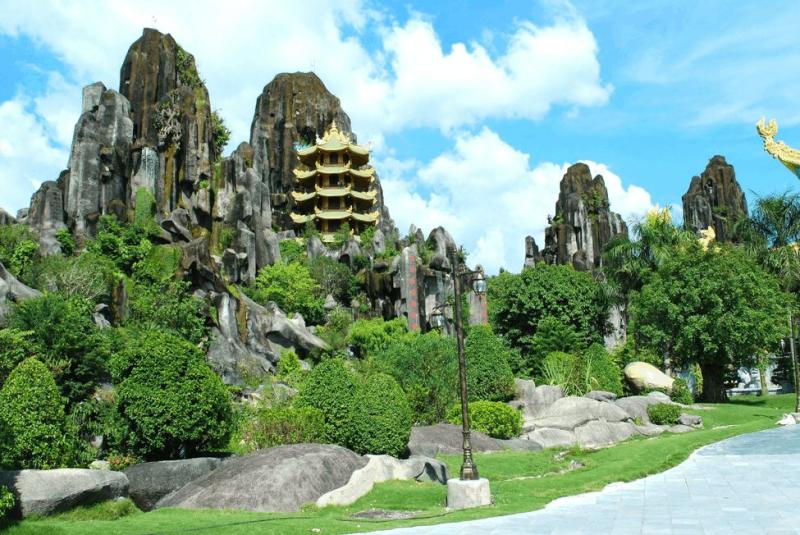 Cẩm nang du lịch Ngũ Hành Sơn không thể bỏ qua