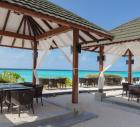 Không gian nhà hàng và quầy bar tại Adaaran Select Meedhupparu, Maldives