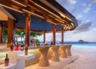 Không gian nhà hàng và quầy bar tại Adaaran Select Meedhupparu, Maldives