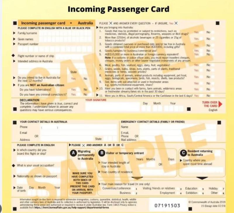 Hai mặt thẻ Incoming Passenger Card cần kiểm tra và khai báo trung thực