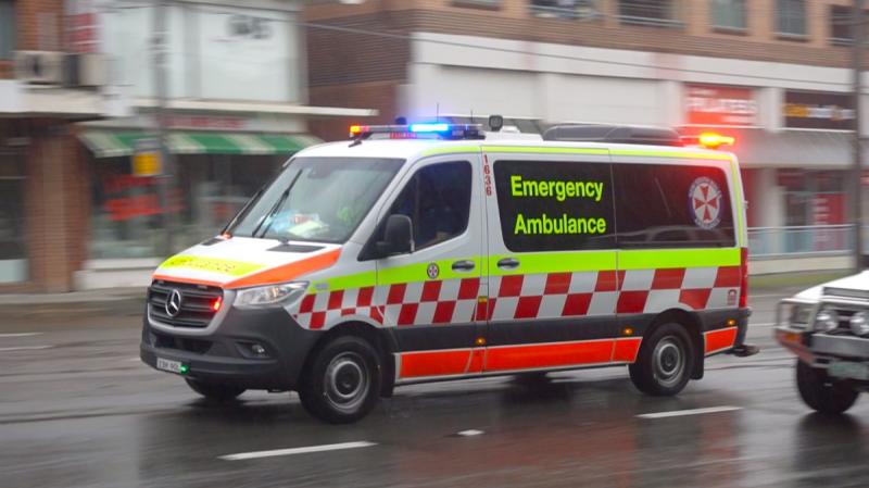 Xe cấp cứu New South Wales đang làm nhiệm vụ khẩn cấp tại Sydney