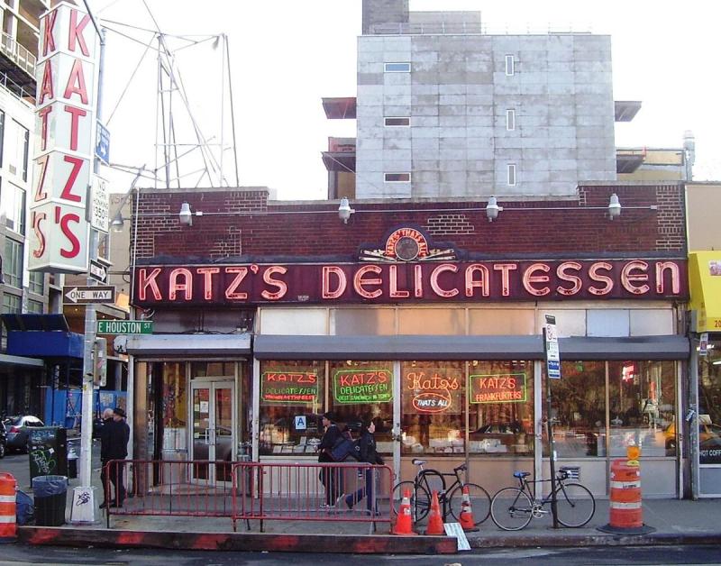 Nhà hàng Katz's Delicatessen nổi tiếng tại New York