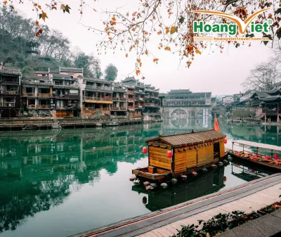 Tour Trương Gia Giới - Phượng Hoàng Cổ Trấn Từ Hà Nội 5N4Đ
