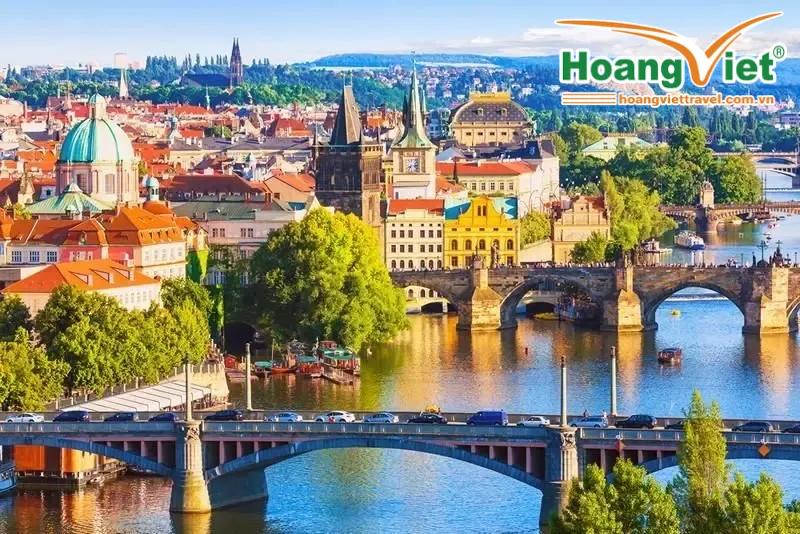 du lịch đông âu - hoàng việt travel