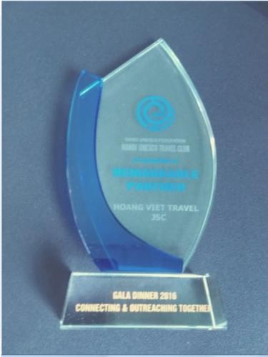 Danh hiệu "Đối tác tiêu biểu năm 2016" được trao bởi HIỆP HỘI DU LỊCH UNESCO HÀ NỘI