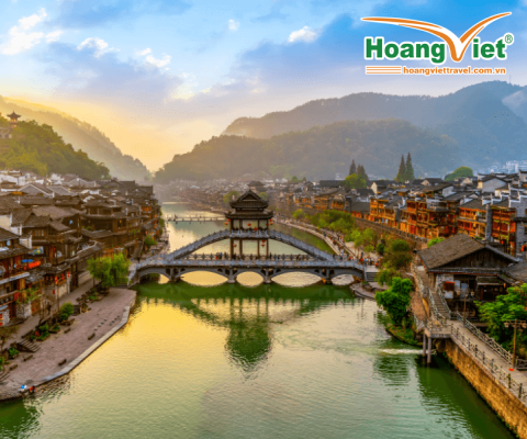 DU LỊCH TRƯƠNG GIA GIỚI – MIÊU TRẠI - PHƯỢNG HOÀNG CỔ TRẤN – THIÊN MÔN SƠN – HỒ BẢO PHONG
