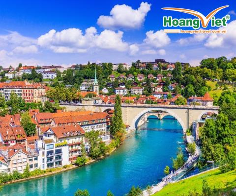 HÀNH TRÌNH KHÁM PHÁ ĐÔNG ÂU CHẤT LƯỢNG 2025 BAY VIETNAM AIRLINES 