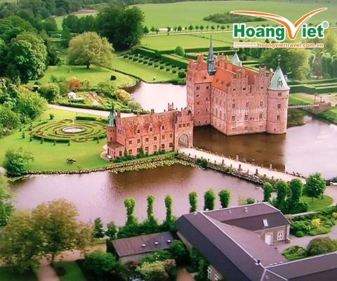 HÀNH TRÌNH KHÁM PHÁ VÙNG ĐẤT HẠNH PHÚC BẮC ÂU ĐAN MẠCH – NA UY – THỤY ĐIỂN – ESTONIA– PHẦN LAN BAY QATAR AIRWAYS 5 SAO 