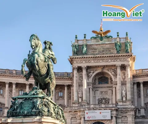 KHÁM PHÁ ĐÔNG ÂU SÉC – ÁO – SLOVAKIA – HUNGARY BAY EMIRATE AIRLINES 