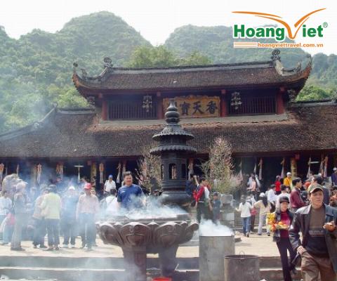 TOUR DU LỊCH HÀ NỘI - CHÙA HƯƠNG 01 NGÀY