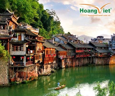 TOUR DU LỊCH NAM NINH – PHƯỢNG HOÀNG CỔ TRẤN PHÙ DUNG TRẤN – TRƯƠNG GIA GIỚI