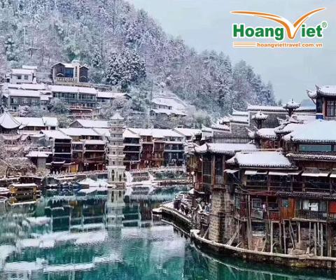 TOUR DU LỊCH: TRƯƠNG GIA GIỚI – THIÊN MÔN SƠN – PHƯỢNG HOÀNG CỔ TRẤN 4N3Đ BAY VJ