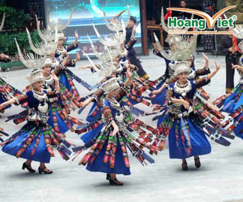 TOUR TRUNG QUỐC ĐƯỜNG BỘ: SẮC MÀU QUÝ CHÂU – TÂY GIANG MỸ LỆ 6N5Đ