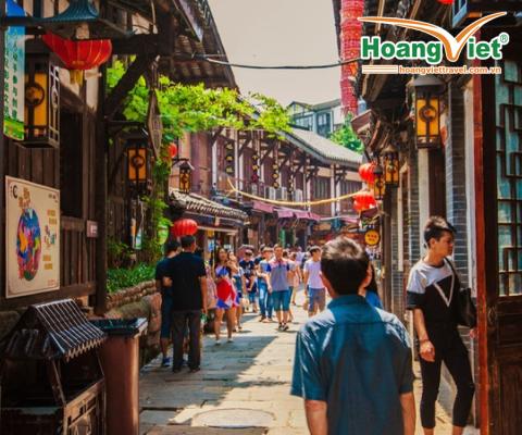 TRÙNG KHÁNH – CÔNG VIÊN GẤU TRÚC - CỬU TRẠI CÂU - TỪ KHÍ KHẨU CỔ TRẤN - HỒNG NHAI ĐỘNG BAY TRÙNG KHÁNH WEST AIR 