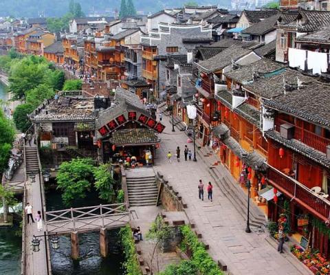 Ân Thi Phượng Hoàng Cổ Trấn Trương Gia Giới 6N5Đ