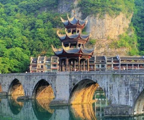 CHƯƠNG TRÌNH: TRÙNG KHÁNH – QUÝ DƯƠNG – TRẤN VIỄN – THIÊN HỘ MIÊU TRẠI – ĐAN TRẠI TIỂU TRẤN – HỒNG NHAI ĐỘNG – TỪ KHÍ KHẨU
