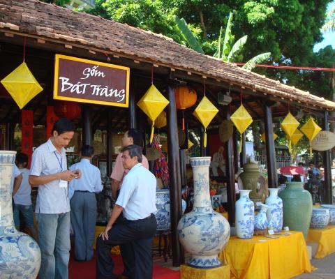 Du lịch Tham Quan Các Làng Nghề Quanh Hà Nội 1 Ngày