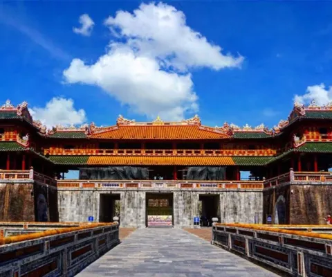 HÀ NỘI – ĐÀ NẴNG – BÀ NÀ HILL – PHỐ CỔ HỘI AN - CỐ ĐÔ HUẾ – HÀ NỘI BAY VIETNAM AIRLINES