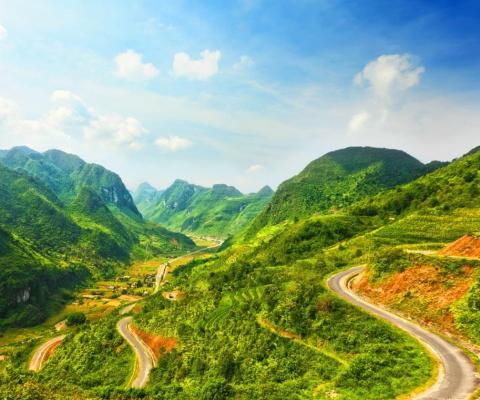 KHÁM PHÁ HÀ NỘI - ĐỒI CHÈ THANH SƠN - NGHĨA LỘ – SUỐI NƯỚC NÓNG BẢN HỐC - MÙ CANG CHẢI - HÀ NỘI