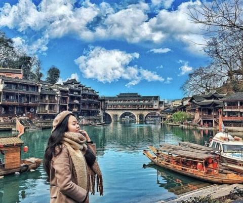 NAM NINH – TRƯƠNG GIA GIỚI – PHÙ DUNG TRẤN – PHƯỢNG HOÀNG CỔ TRẤN
