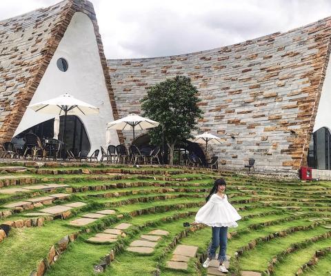 Tour Buôn Mê Thuột Tuy Hòa 4n3d Bay VNA Trọn Gói
