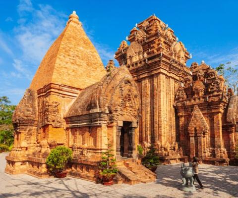 Tour du lịch Hà Nội Sài Gòn Mũi Né Vũng Tàu 4 Ngày 3 Đêm