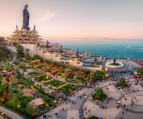 Tour Hà Nội Sài Gòn 4 ngày 3 đêm: Miền Tây - Tây Ninh