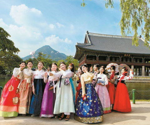 Tour Hàn Quốc 5N4Đ Từ Hà Nội: Seoul – Nami – Everland – Painter Show Bay Vietjet Air