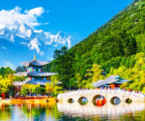 Tour Lệ Giang Shangrila 5n4d Bay VJ (No Shopping) Tuyệt Đẹp