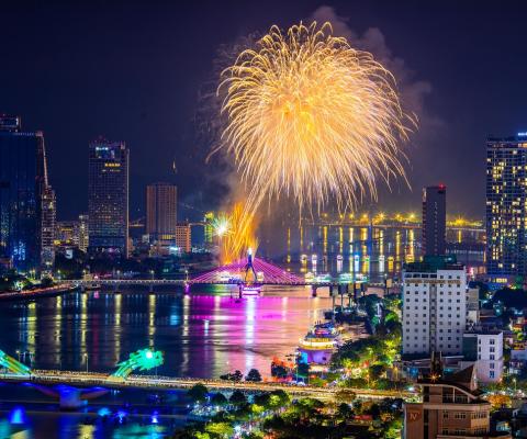 TOUR PHÁO HOA ĐÀ NẴNG 4N3Đ BAY VIETJET AIR 2026