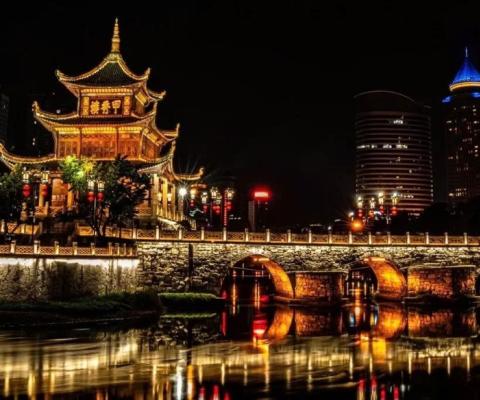Tour Quý Dương 6 Ngày 5 Đêm: Khám Phá Thiên Hộ Miêu Trại
