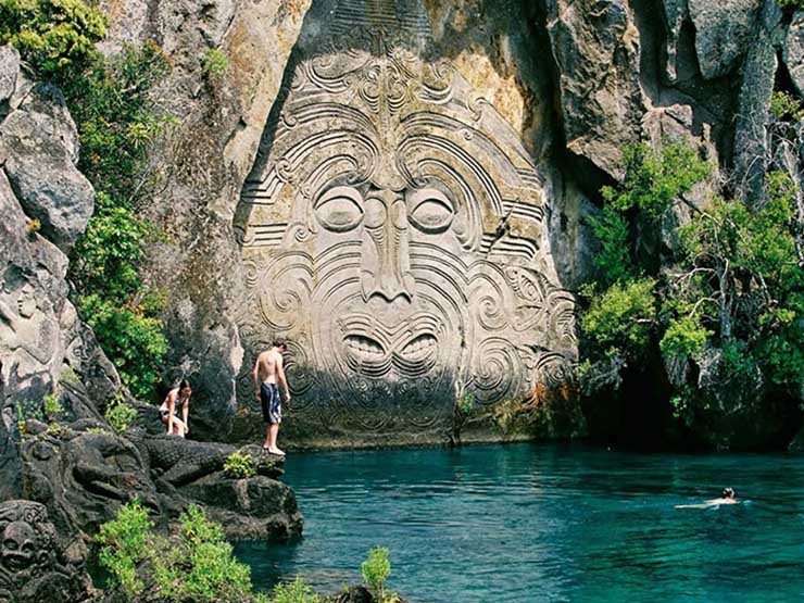 Những địa điểm đẹp nhất ở New Zealand ai cũng phải thốt lên kinh ngạc