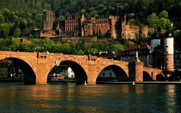Ghé thăm thành phố Heidelberg cổ kính và thơ mộng của nước Đức