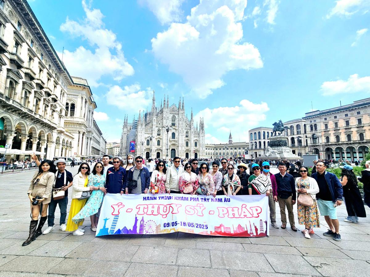 chi phí đi du lịch thụy sĩ mùa thu - hoàng việt travel