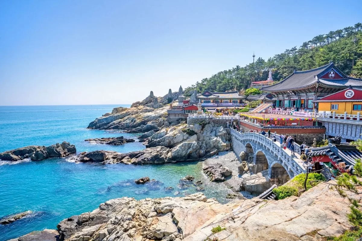 chùa Haedong Yonggungsa