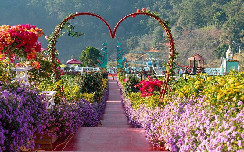 Review Vườn Thượng Uyển Bay Đà Lạt - Cập nhật giá vé 2023
