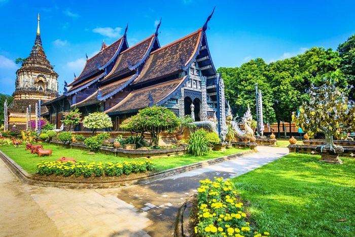 Chùa cổ Lok Molee Thái Lan, không gian yên bình