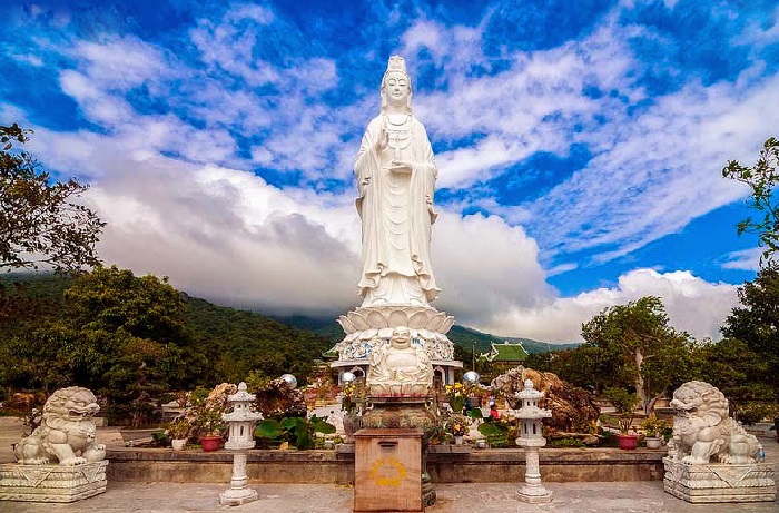 Chùa Linh Ứng Đà Nẵng – điểm du lịch tâm linh linh thiêng Đà Nẵng