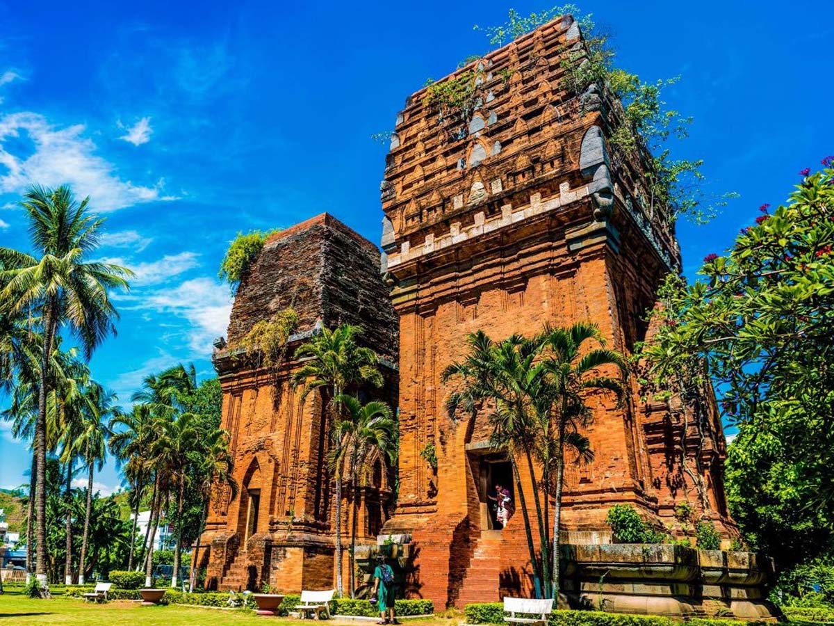 Tháp đôi Quy Nhơn - Điểm đến Quy Nhơn