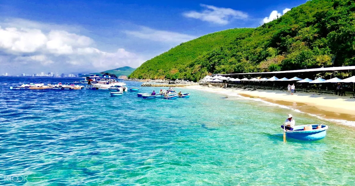 Tour Tham Quan Vịnh San Hô, Làng Chài, Bãi Tranh Nha Trang Bằng Tàu Cao Tốc
