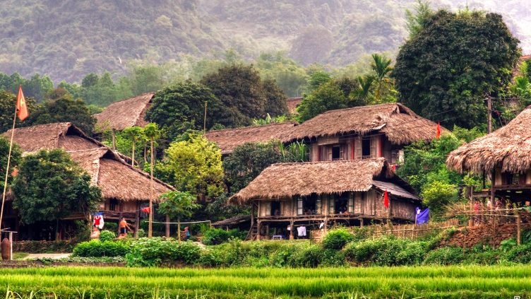 Kinh nghiệm du lịch Bản Lác Mai Châu: Ở đâu? Ăn gì?