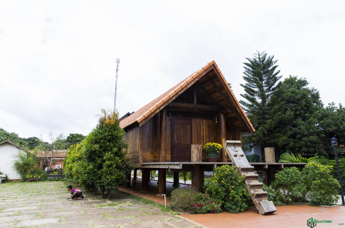 Buôn Ako Dhong - Ako Dhong Village